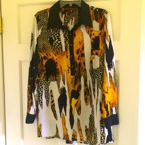 Mishca women’s L animal print blouse